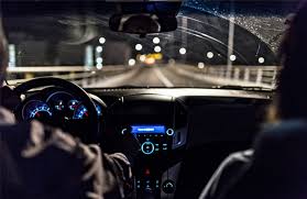 Night Driving Safety Tips: Avoid Mistakes and Stay Safe